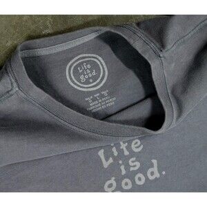 Life Is Good T-Shirt Mens Sz Large Blue/Gray Preppy Simple Logo Lightweight